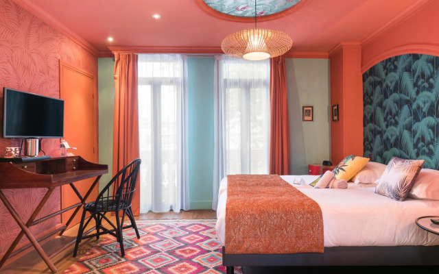 Villa Bougainville by Happyculture