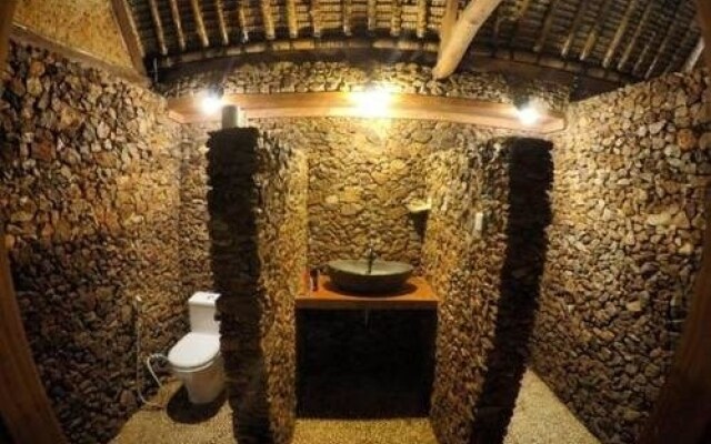 Ike's Hostel