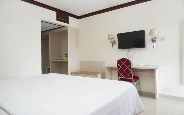 Siantar Hotel Parapat