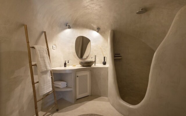 Bluedome Cavehouses by Otium Villas