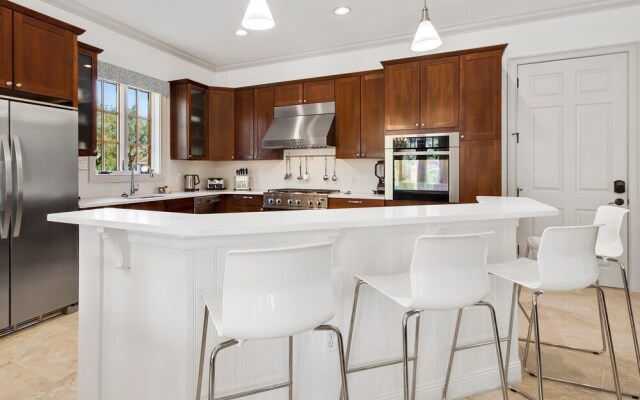 Rvh_393r Hidden Oasis 4 Bedroom Home