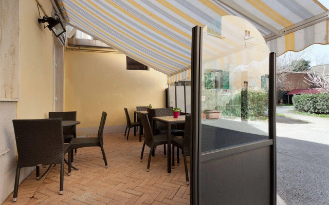 Parking Hotel Giardino