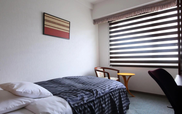 Hotel Claiton Shin-Osaka