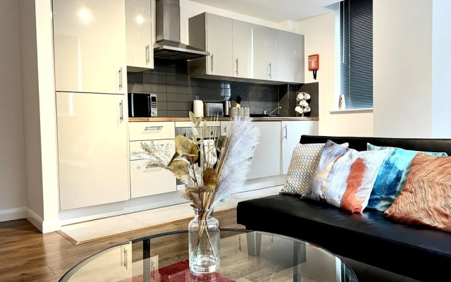 Captivating 2-bed Apartment in Bedford