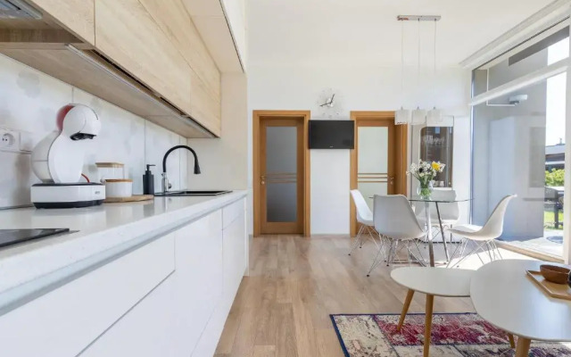 SEA GARDEN house, Kunigiškiai