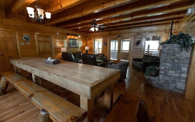 Caney Creek Lodge by RedAwning