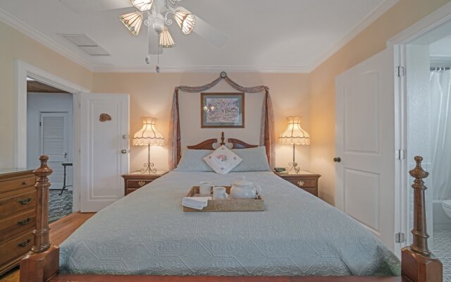 Banyan House Vacation Rentals