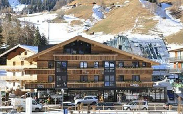 Galzig Lodge