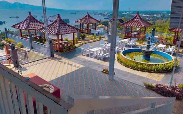 Three B Villa & Resto Banyuwangi