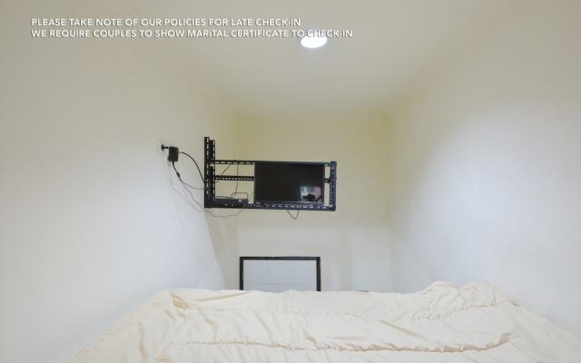 ZEN Rooms Basic Tanjung Duren Syariah