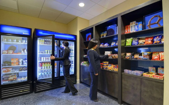 Hampton Inn & Suites Miami/Brickell-Downtown