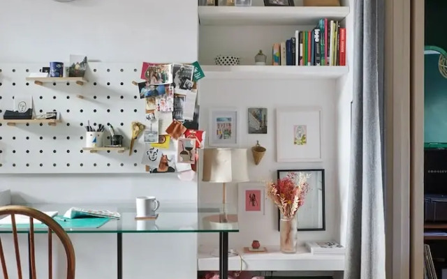 JOIVY Stylish 2-Bed House W/ Private Garden In Hackney