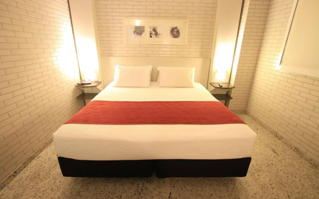 Hotel Confiance Batel