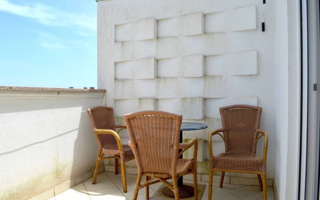 Sea View Apartment Leda In Center