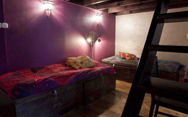Aventura Boutique Hostel