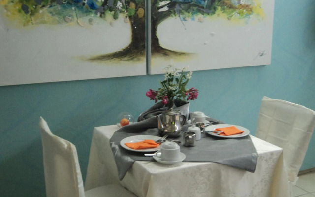 Pasiphae Hotel