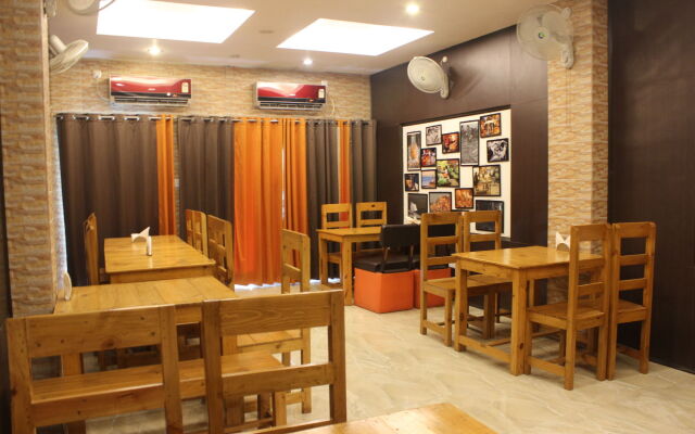 Hotel Varuna