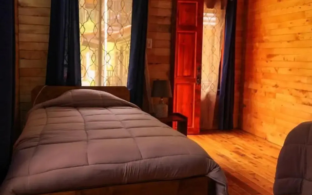 Clusia Lodge