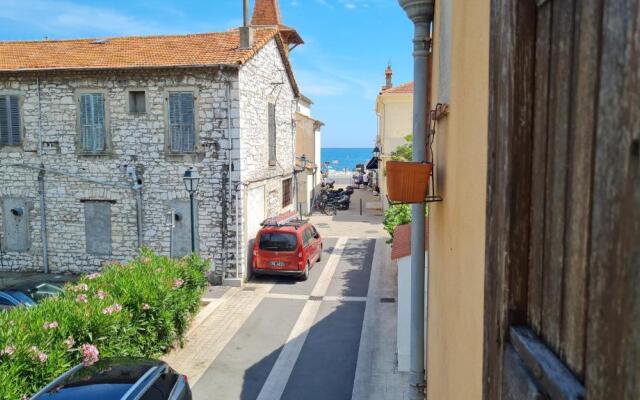 Maison de pécheur cros de cagnes 06800