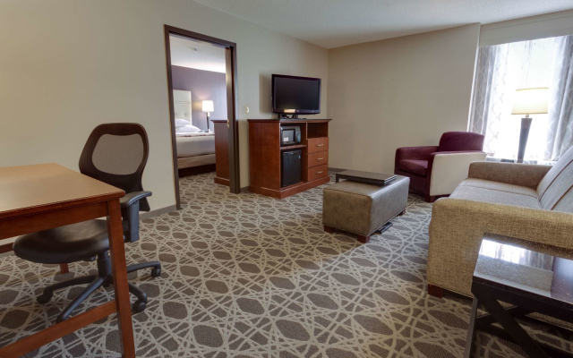 Drury Inn & Suites Kansas City Overland Park