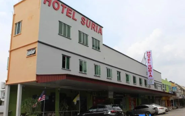 JQ Suria
