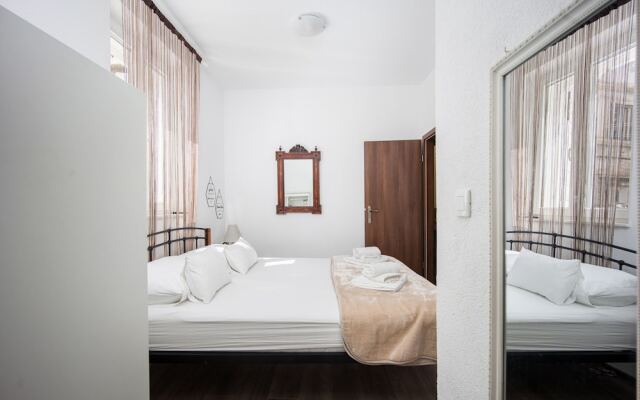 Stone house Lino Trogir
