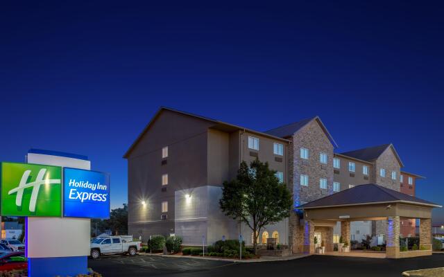 Holiday Inn Express Columbus - Ohio Expo Center, an IHG Hotel