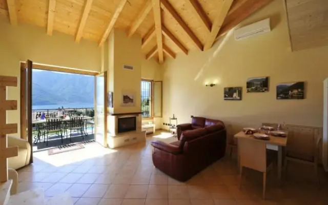 Tremezzo Ulivi Apt.7