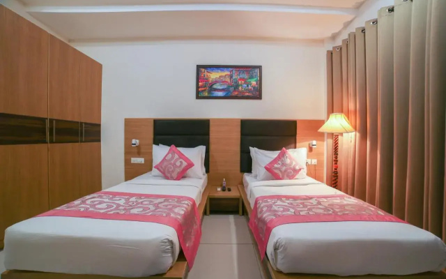 Hotel Grand Regency by JMD Group