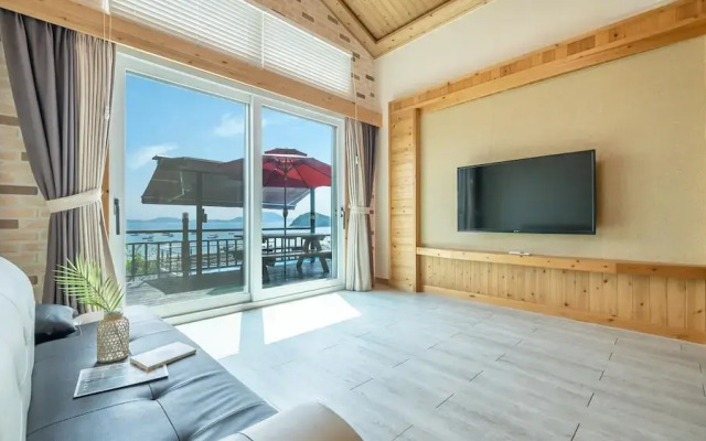 Yeosu Arum Oceanview Whole House Pension