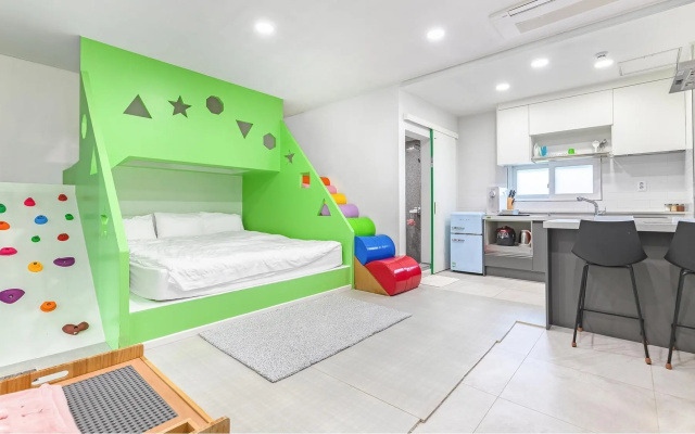 Gapyeong Nino Full Kids Pension