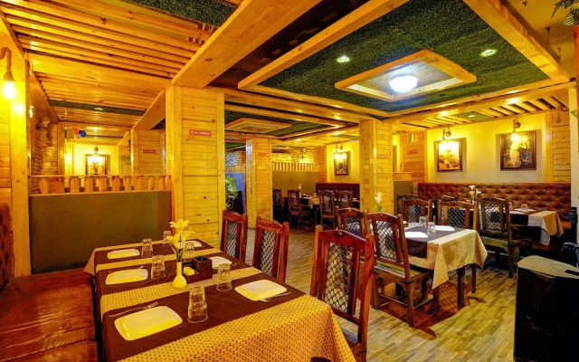 Fabhotel Prime Hangout