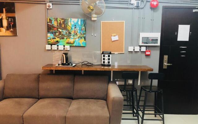 Hi Backpackers - Hong Kong Hostel Group