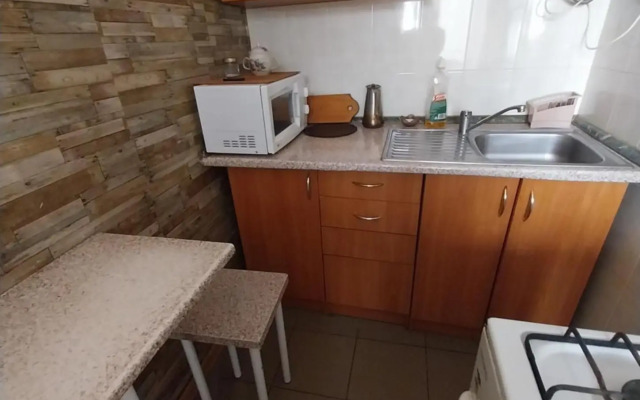 2 bedroom apartment on Ploshcha Rynok