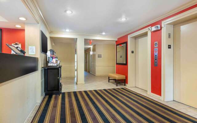 Extended Stay America Suites Newark Woodbridge