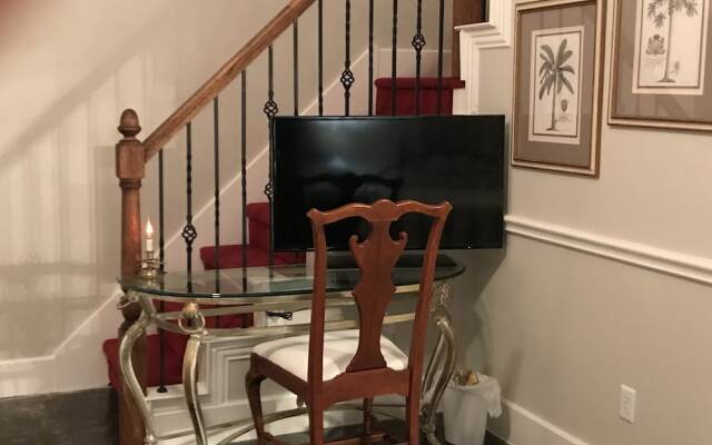 The Big Green House Bed & Breakfast