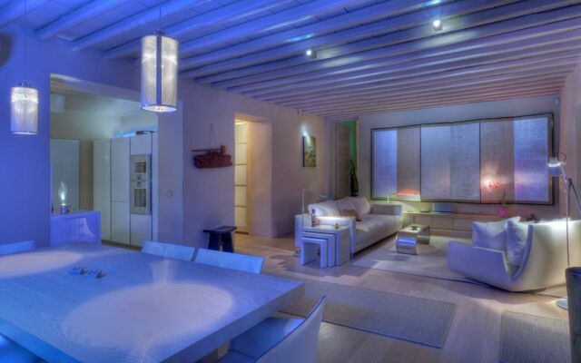 Villa Shay By The Pearls Collection
