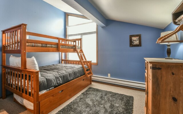 Flying Dutchman 1106