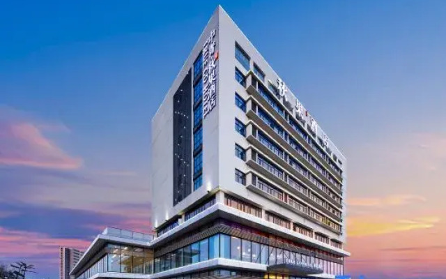 True Go Hotel