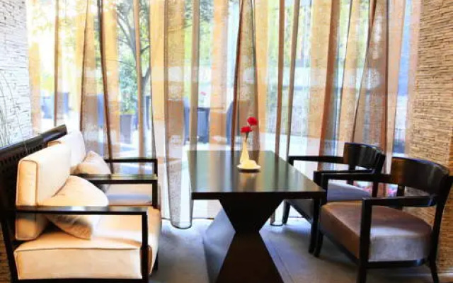 Jinyueyuan Shenzhenair Boutique Hotel