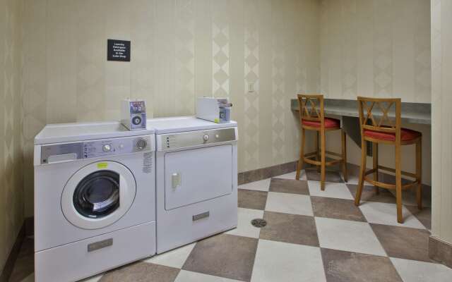 Hampton Inn & Suites Plattsburgh