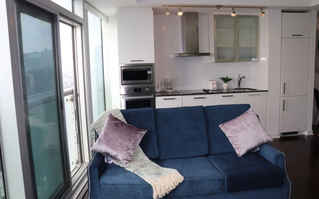 Aaira Suites at York St