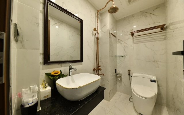 Kingdom Hotel Hanoi