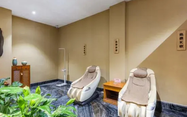 Ganglong Hotel