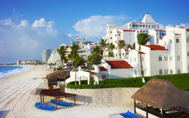 GR Caribe Deluxe All Inclusive Resort