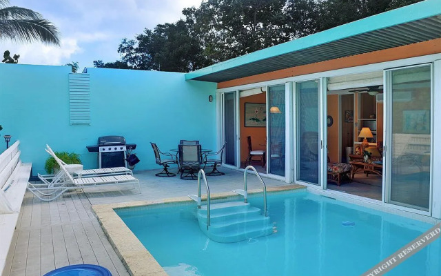 Pavilions and Pools Villa Hotel