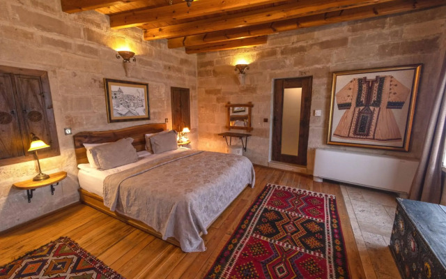 Sultan Cave Suites