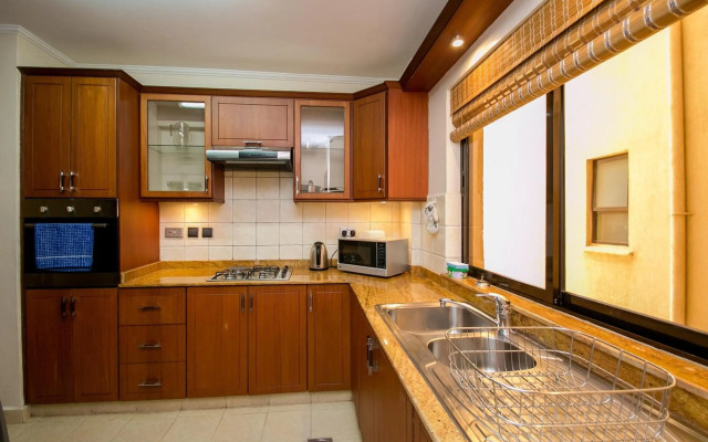 Waridi Paradise Hotel & Suites
