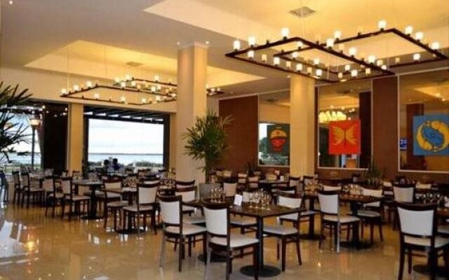 Condado Hotel Casino Paso de la Patria