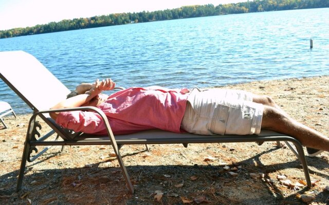 Laughing Waters Bed & Breakfast and Vacation Rental